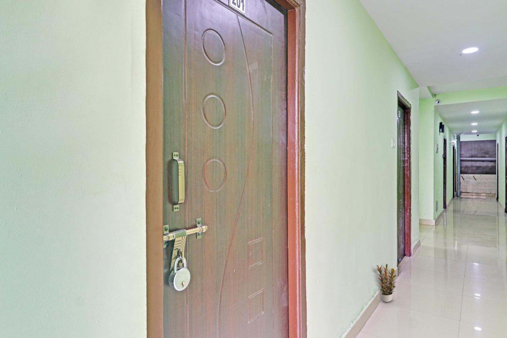 Hotel O Vasista Residency Hyderabad Eksteriør bilde
